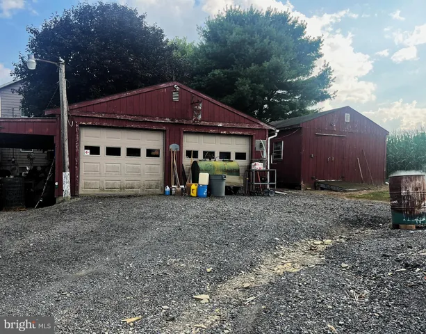 $179,900 | 1703 Industrial Park Road, Mifflintown, PA 17059