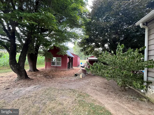 $179,900 | 1703 Industrial Park Road, Mifflintown, PA 17059