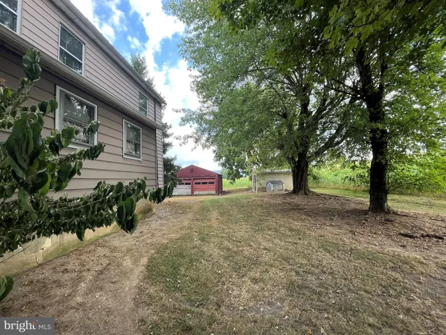 $179,900 | 1703 Industrial Park Road, Mifflintown, PA 17059