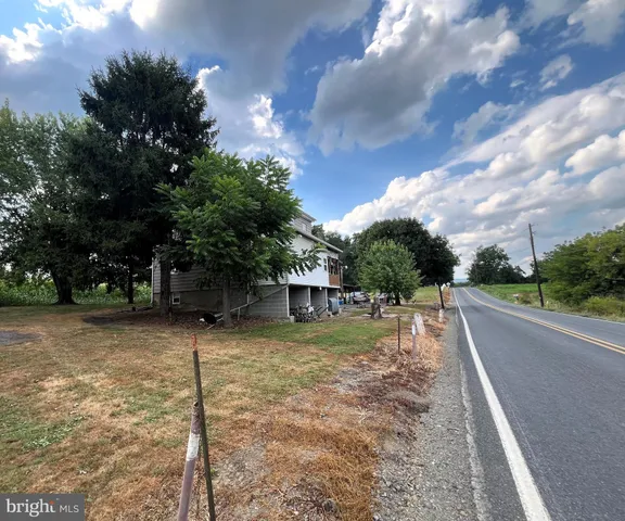 $179,900 | 1703 Industrial Park Road, Mifflintown, PA 17059