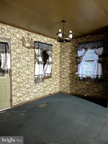 $179,900 | 1703 Industrial Park Road, Mifflintown, PA 17059