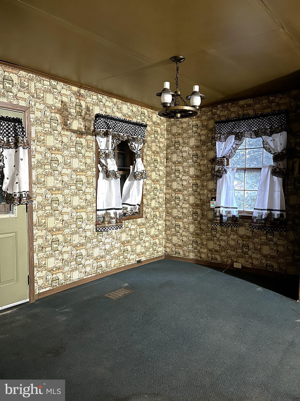 1703 Industrial Park Road Mifflintown, PA 17059 - Photo 7 of 66