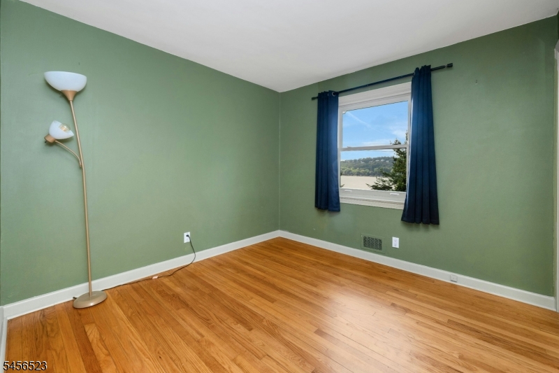 117 Springbrook Trail Sparta, NJ 07871 - Photo 16 of 48 Gallery Image 16