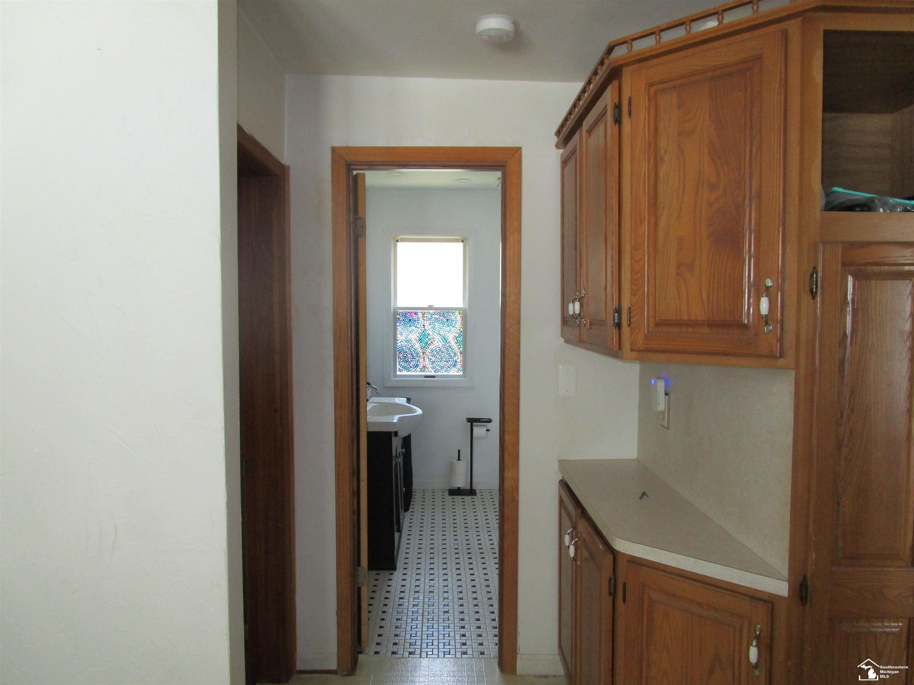 2342 Vivian Road Monroe, MI 48162 - Photo 10 of 32
