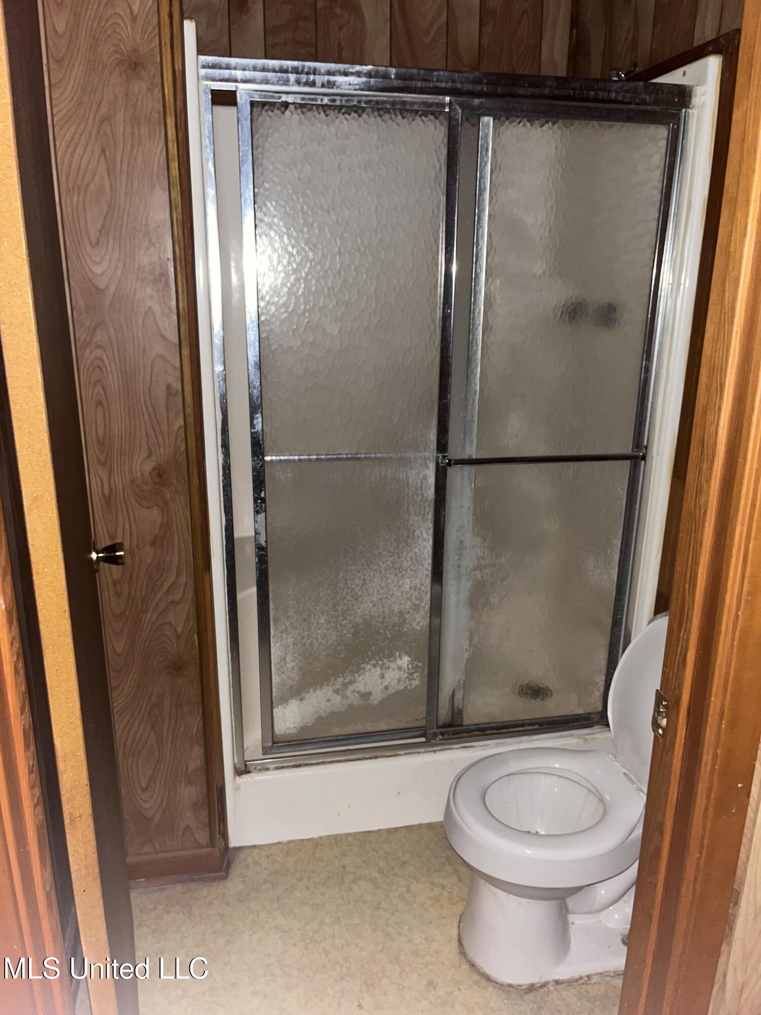 517 Washington Street Moorhead, MS 38761 - Photo 14 of 19 Full Bath - separates BR3&4