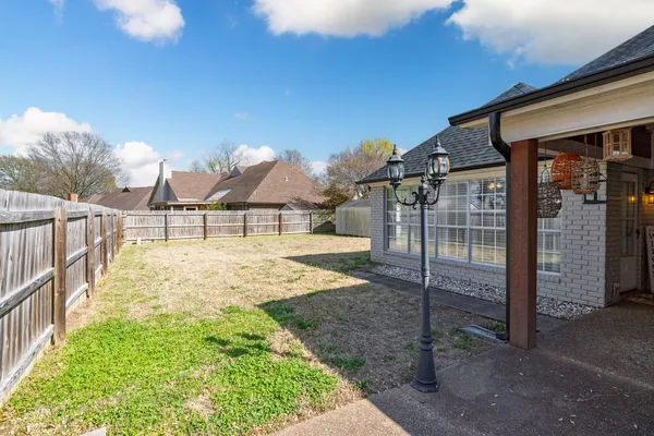 $370,000 | 8906 Pembroke Ellis Drive, Bartlett, TN 38133