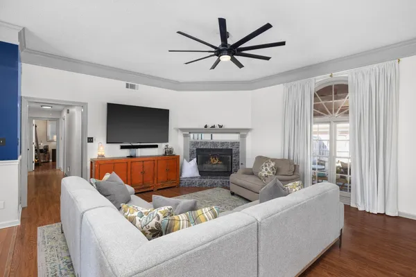 $370,000 | 8906 Pembroke Ellis Drive, Bartlett, TN 38133