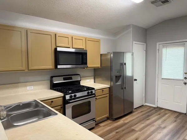 $228,000 | 7714 Sunburst Trail Drive, Cypress, TX 77433