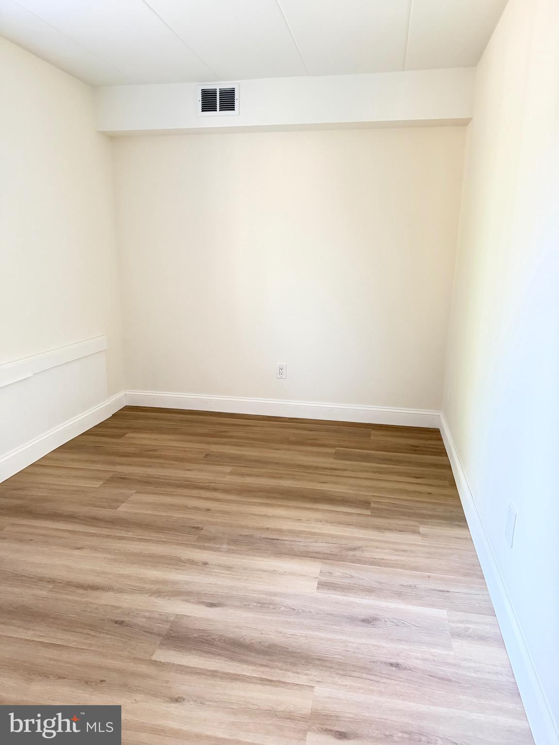 2316 Freetown Court, Unit 1B Reston, VA 20191 - Photo 39 of 48
