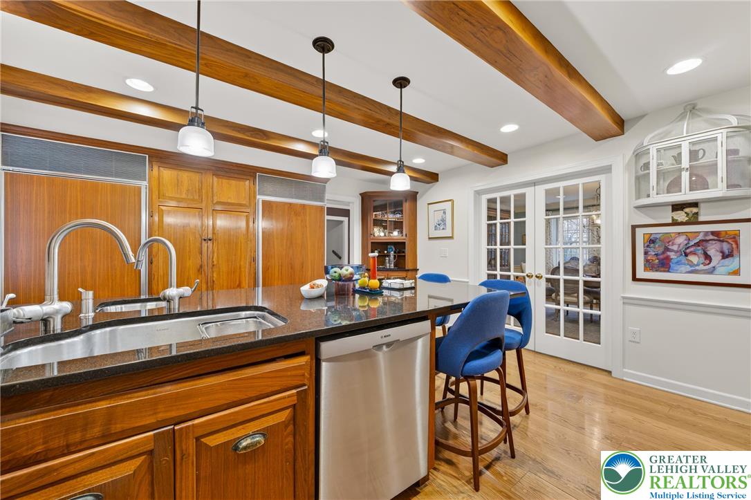 2011 Sycamore Street Bethlehem, PA 18017 - Photo 22 of 96