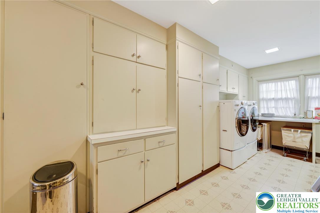 2011 Sycamore Street Bethlehem, PA 18017 - Photo 30 of 96