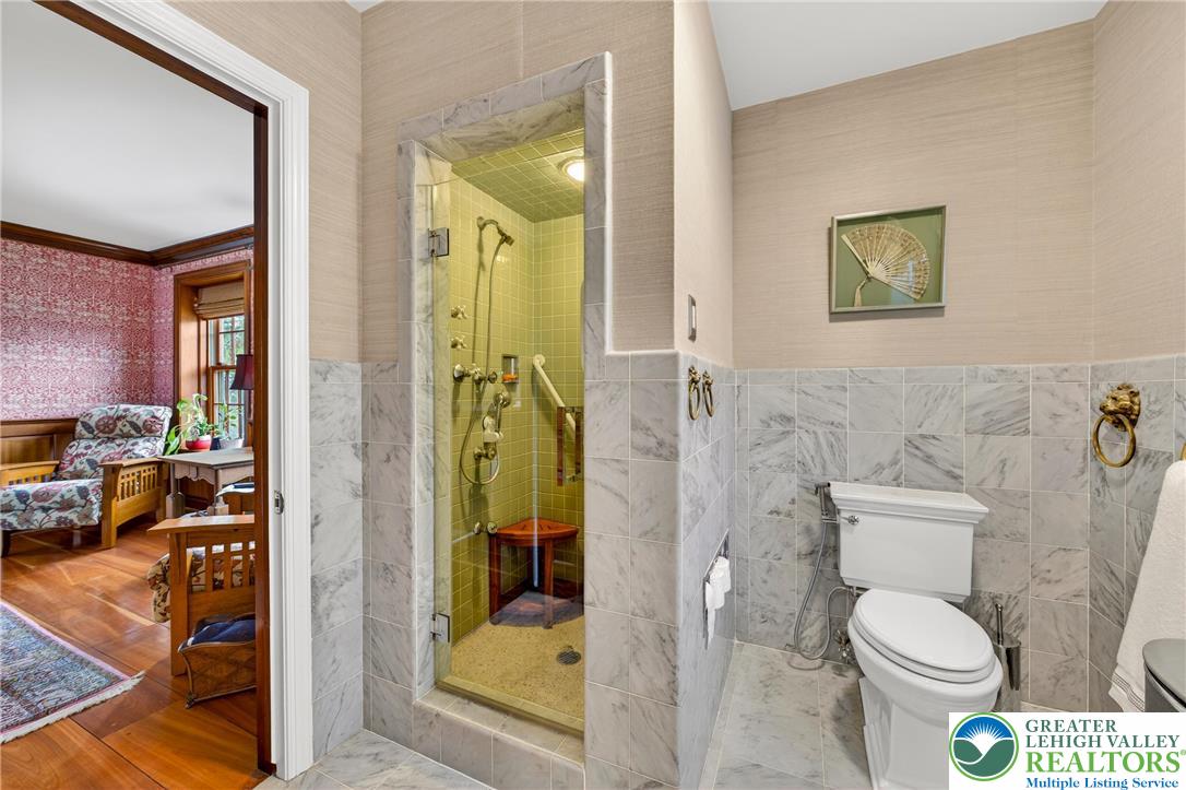 2011 Sycamore Street Bethlehem, PA 18017 - Photo 40 of 96