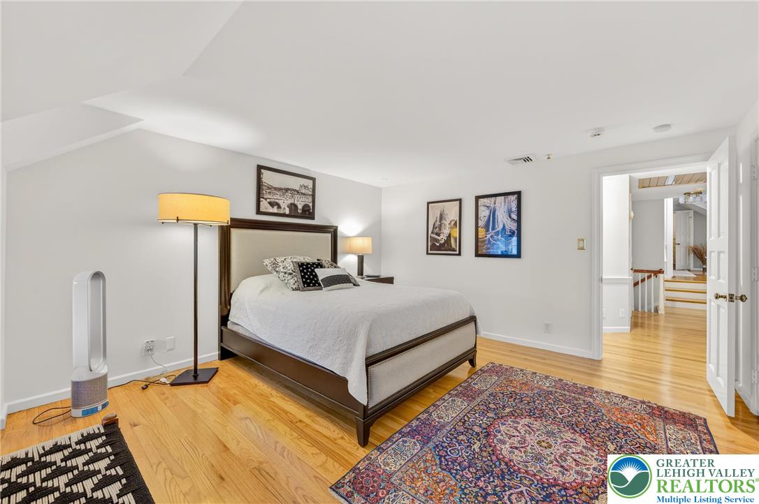 2011 Sycamore Street Bethlehem, PA 18017 - Photo 48 of 96