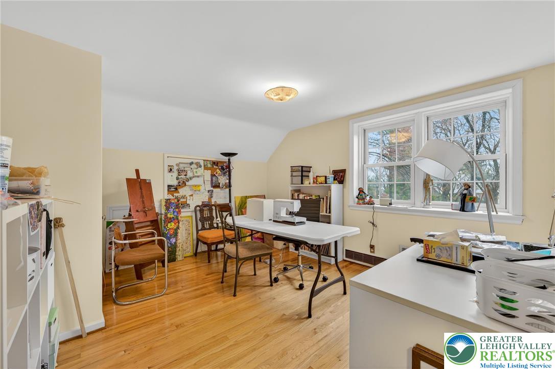 2011 Sycamore Street Bethlehem, PA 18017 - Photo 50 of 96