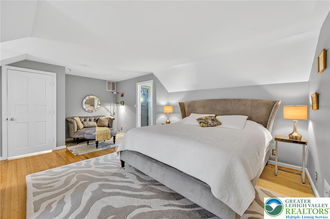 2011 Sycamore Street Bethlehem, PA 18017 - Photo 60 of 96