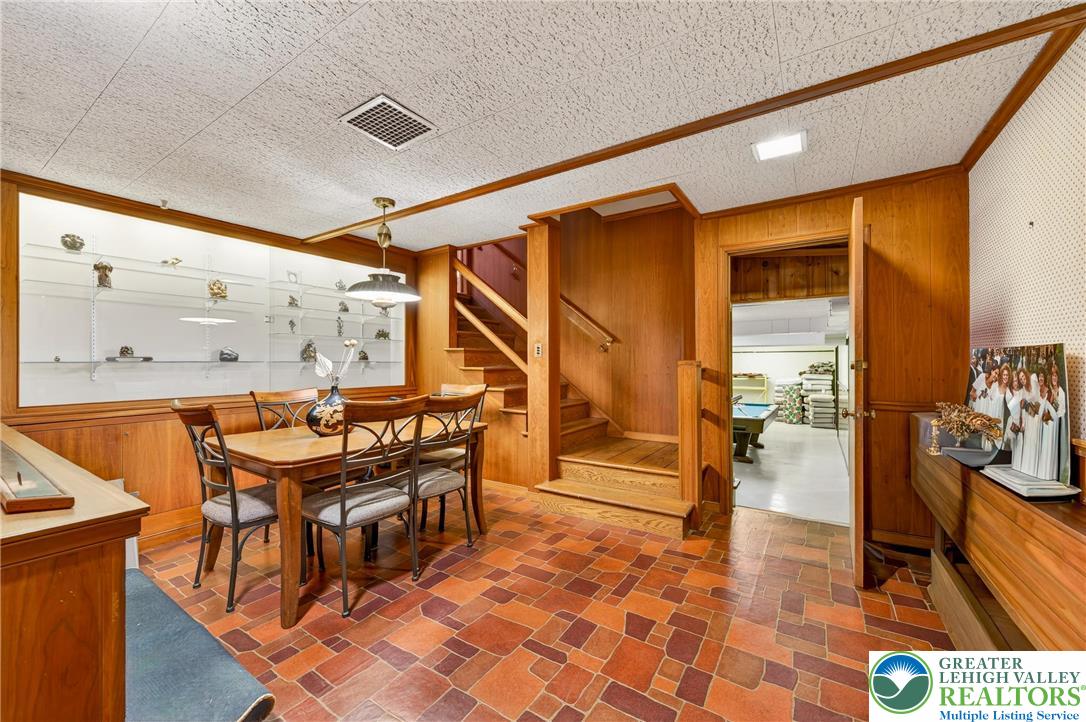 2011 Sycamore Street Bethlehem, PA 18017 - Photo 67 of 96