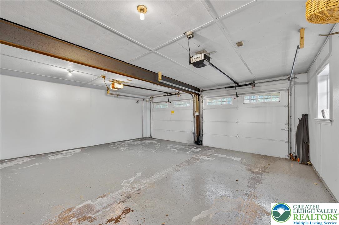 2011 Sycamore Street Bethlehem, PA 18017 - Photo 83 of 96