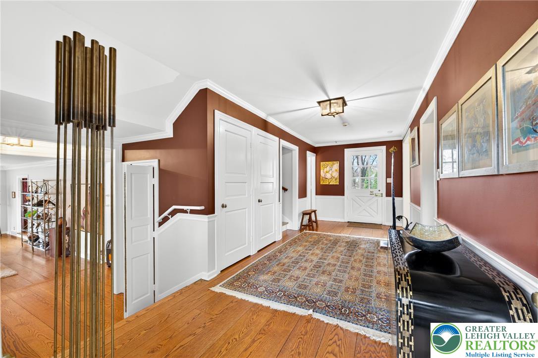 2011 Sycamore Street Bethlehem, PA 18017 - Photo 9 of 96