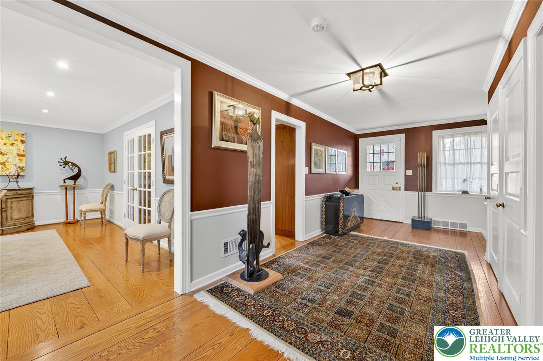 2011 Sycamore Street Bethlehem, PA 18017 - Photo 10 of 96