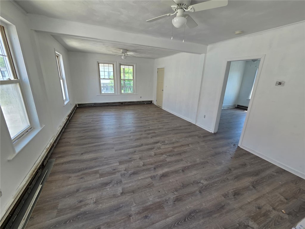 471 Providence Street Woonsocket, RI 02895 - Photo 4 of 10 Unit 2