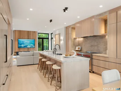 $7,495,000 | 16 Westport Avenue, Westport, CT 06880
