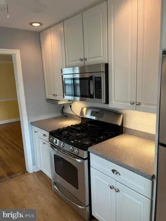 $2,300 | 110 Sunset Drive, Wilmington, DE 19809