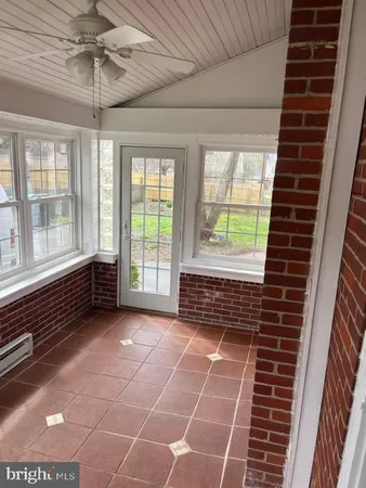 $2,300 | 110 Sunset Drive, Wilmington, DE 19809