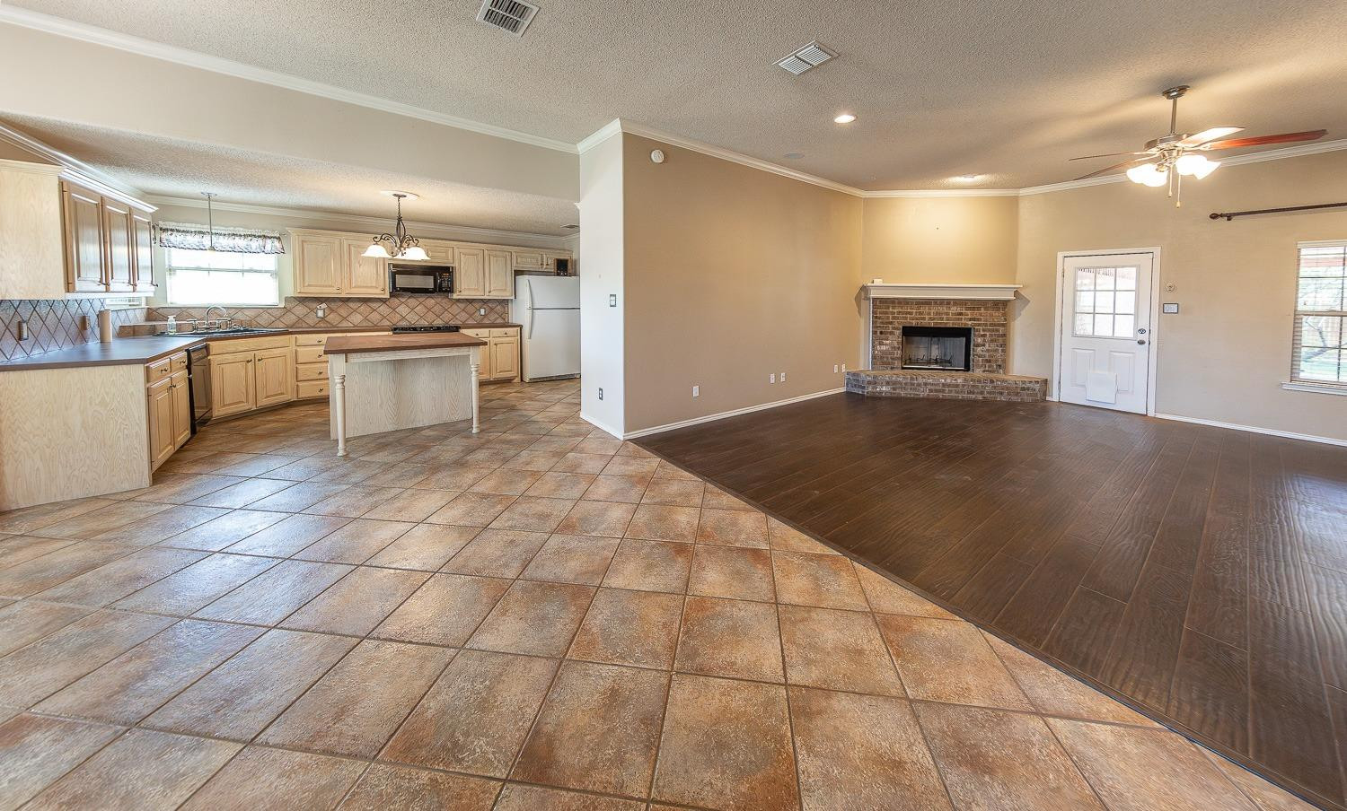 6101 100th Street Lubbock, TX 79424 - Photo 4 of 26 Photo 4