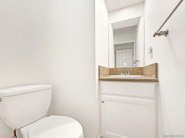 $6,100 | 25521 Alisal Avenue, Laguna Hills, CA 92653