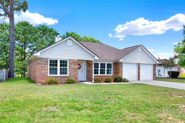 $325,000 | 188 Berwick Lakes Boulevard, Pooler, GA 31322