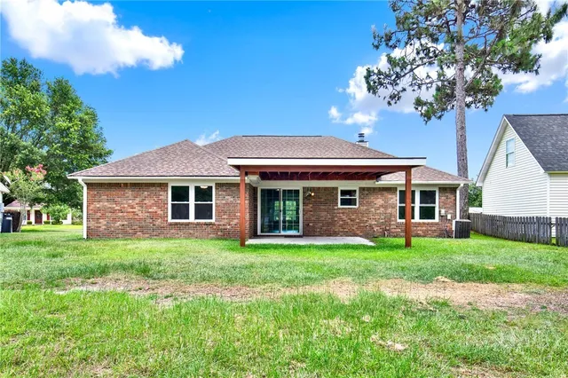 $325,000 | 188 Berwick Lakes Boulevard, Pooler, GA 31322