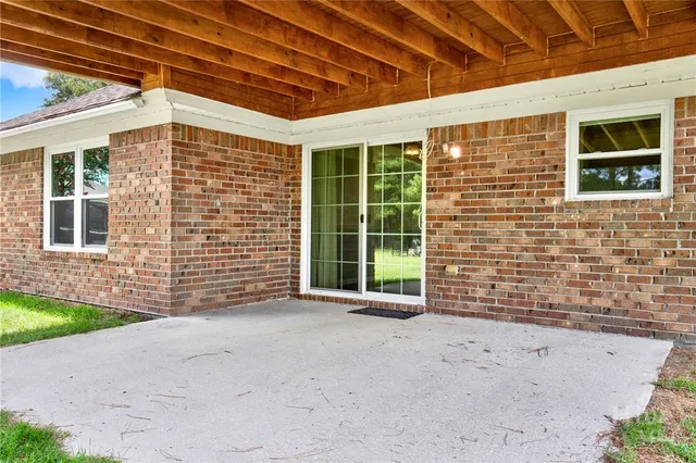 $325,000 | 188 Berwick Lakes Boulevard, Pooler, GA 31322