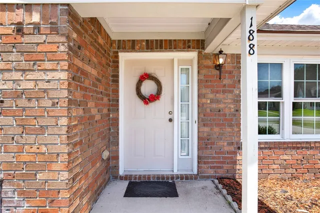 $325,000 | 188 Berwick Lakes Boulevard, Pooler, GA 31322