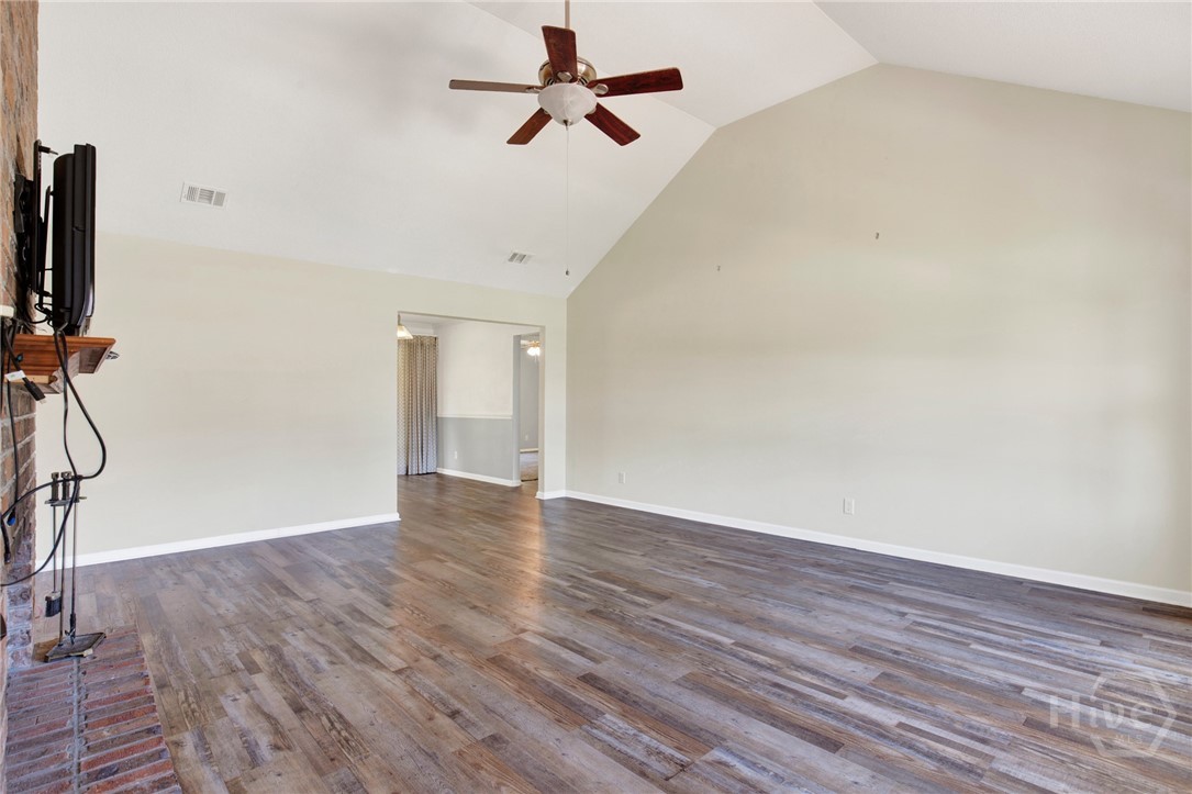 188 Berwick Lakes Boulevard Pooler, GA 31322 - Photo 6 of 38