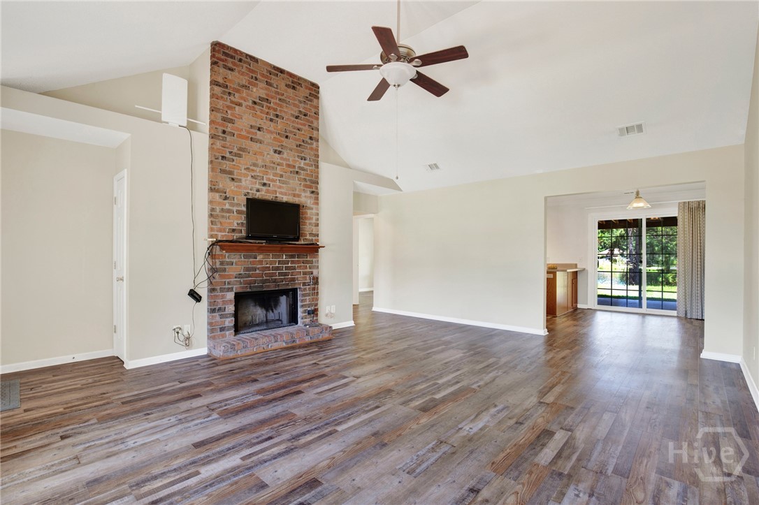 188 Berwick Lakes Boulevard Pooler, GA 31322 - Photo 7 of 38