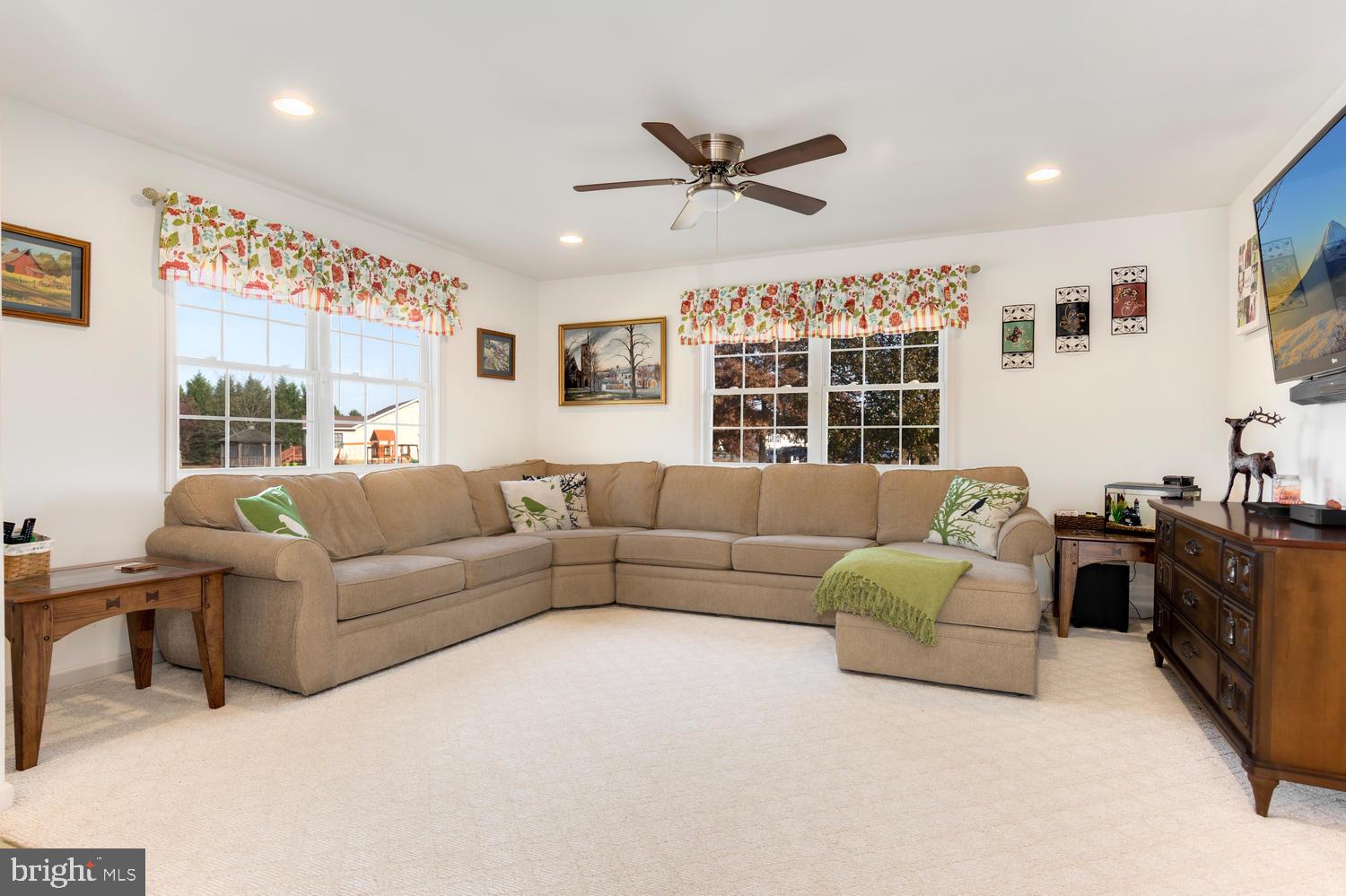 6900 Campbell Hl Road Hurlock, MD 21643 - Photo 9 of 28 Family Room