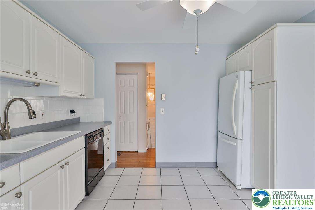 412 Cherry Hill Road Nazareth, PA 18064 - Photo 15 of 58 Gallery Image 15