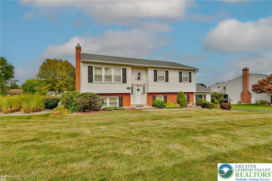 412 Cherry Hill Road Nazareth, PA 18064 - Photo 3 of 58 Gallery Image 3