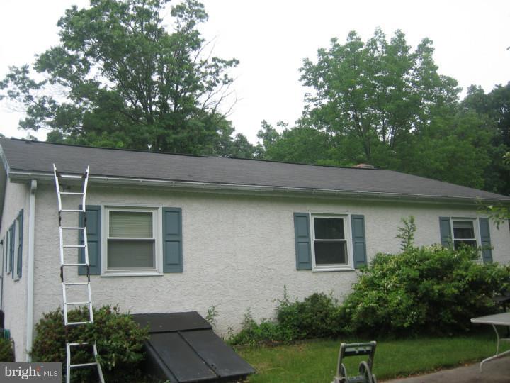 1660 Bahr Road Pottstown, PA 19464 - Photo 8 of 19 Gallery Image 8