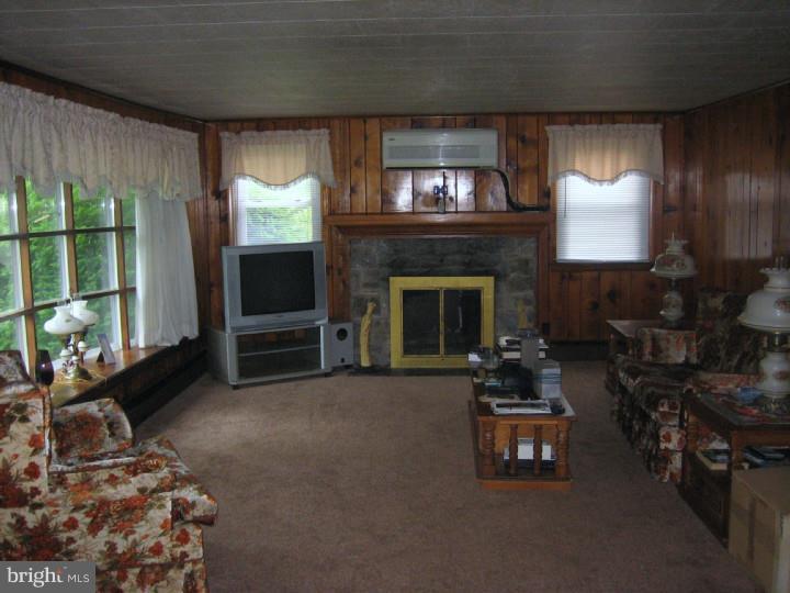 1660 Bahr Road Pottstown, PA 19464 - Photo 10 of 19 Gallery Image 10