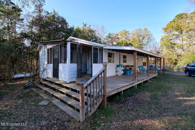 $230,000 | 1541 Frank Hall Road, Bolton, MS 39041