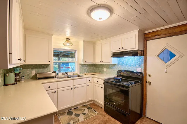 $230,000 | 1541 Frank Hall Road, Bolton, MS 39041