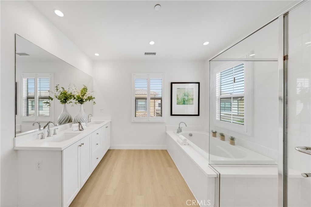 182 Frontier Irvine, CA 92620 - Photo 21 of 47