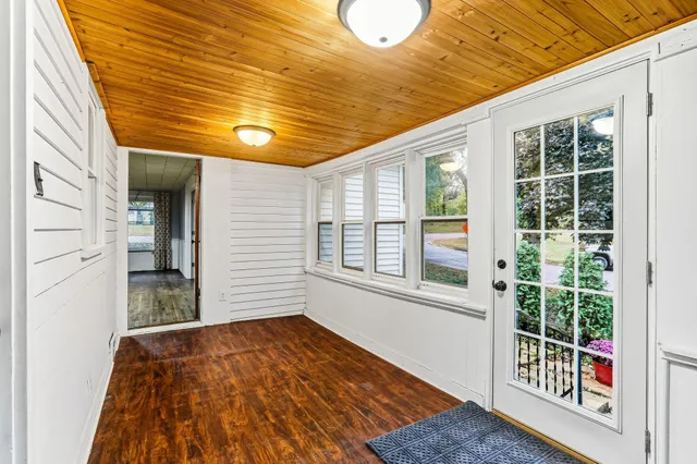 $194,900 | 101 North Mill Street, Kasota, MN 56050