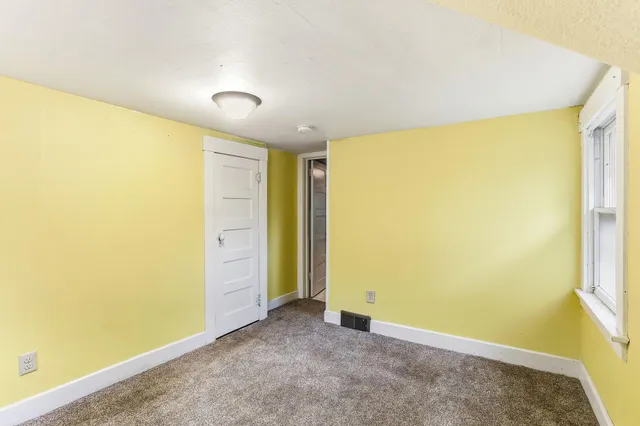 $194,900 | 101 North Mill Street, Kasota, MN 56050