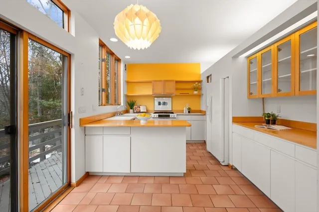 $1,690,000 | 55 Grove Hill Park, Newton, MA 02460