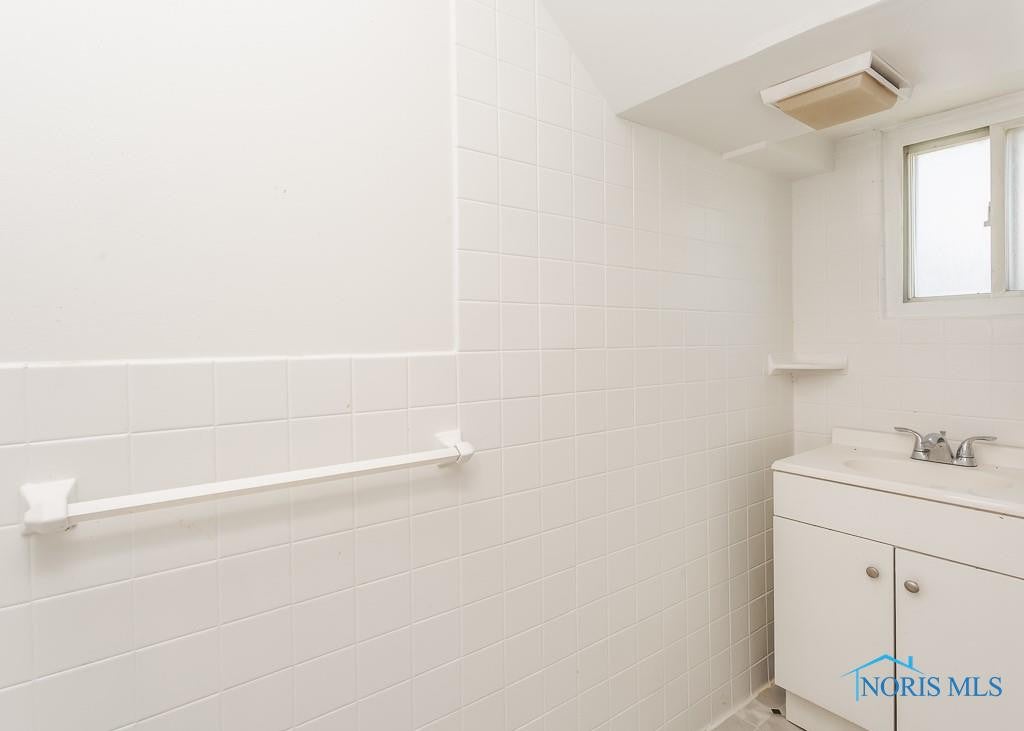 5903 Douglas Road Toledo, OH 43613 - Photo 30 of 37 Gallery Image 30