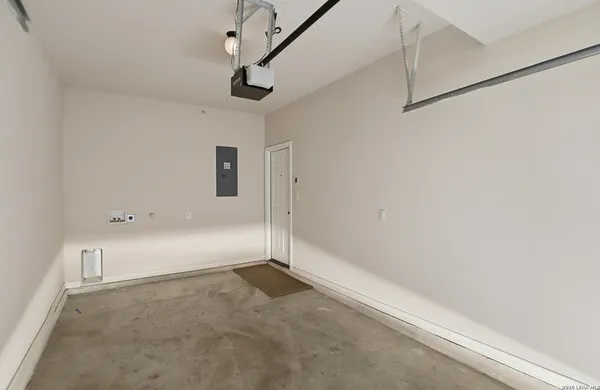 $1,450 | 16819 Dancing Ava, Unit 2, Selma, TX 78154