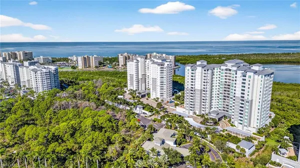 $20,000 | 285 Grande Way, Unit 705, Naples, FL 34110