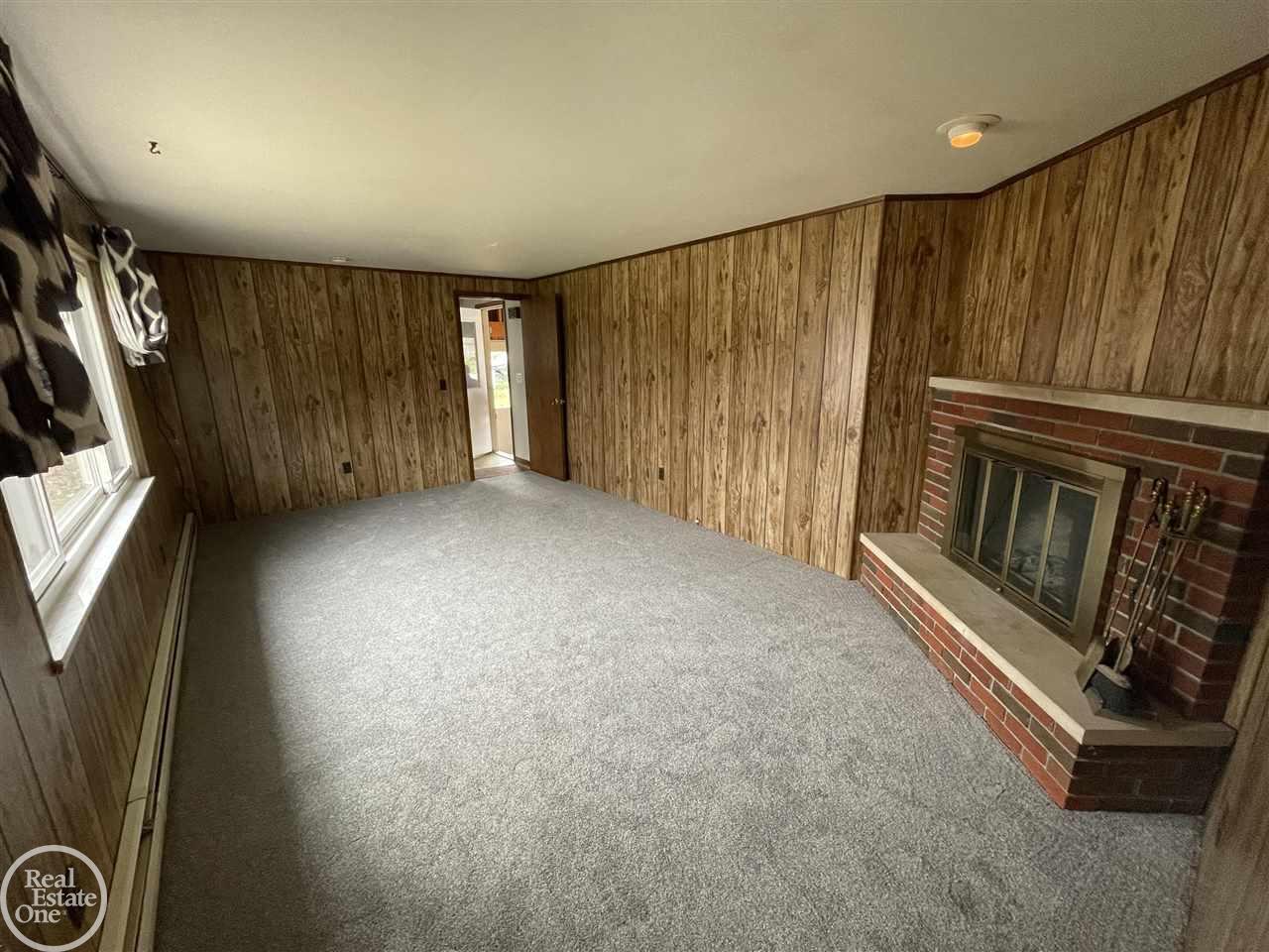 3295 Simpson Road Fort Gratiot, MI 48059 - Photo 16 of 27 50070507-15.JPG